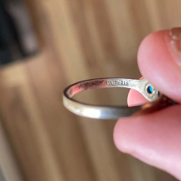 Ring - Picture 3 of 4